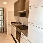 Ema דירה *