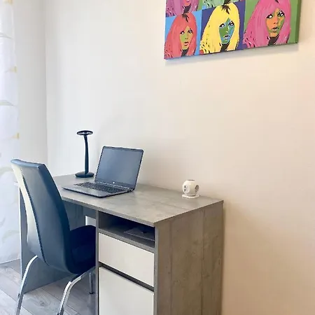 Ema Apartment *