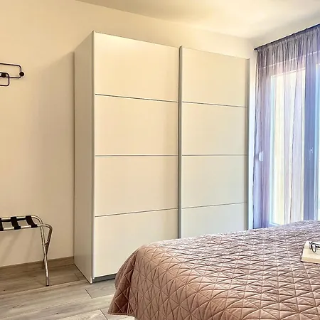 Ema Apartament Pula