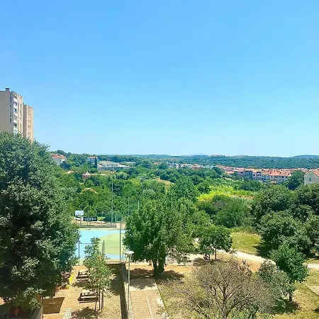 Apartament Ema Pula